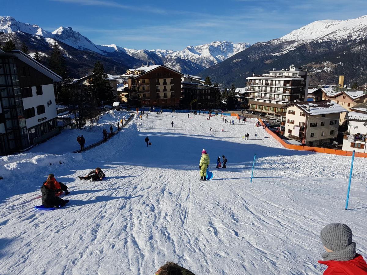 Oulx The Closest Location To The City Center And Chairlift מראה חיצוני תמונה